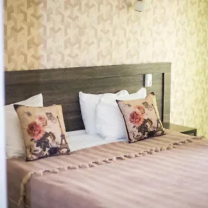 3* Otel Golden Palace